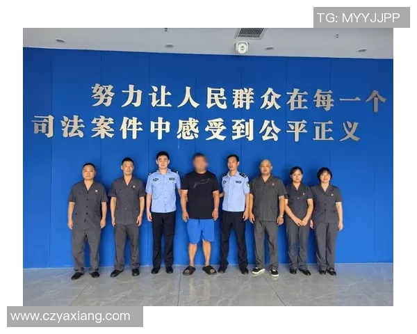 南京足球队与上海足球队赛后复盘团队协作的深度分析与反思 南京足球队与上海足球队赛后复盘团队协作的深度分析与反思